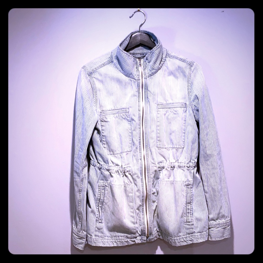 Gap / denim, white pin stripe utility jacket- med
